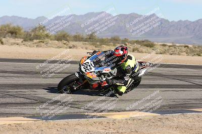 media/Jan-18-2026-CVMA (Sun) [[519f600f45]]/Race 13-Formula 40 Open/